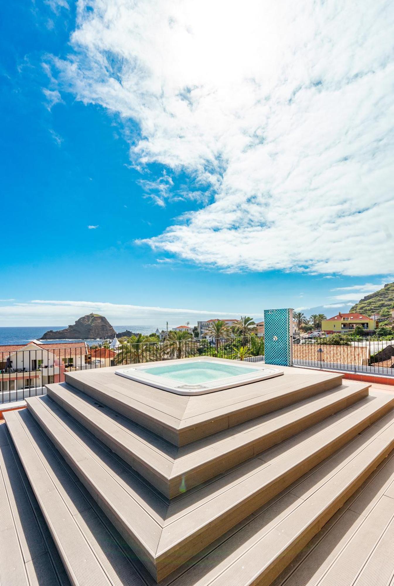 Studios By Aqua Natura Hotels Porto Moniz Ngoại thất bức ảnh